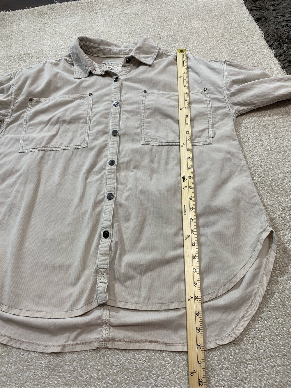 Free People Baby Corduroy Oversized Button Down Shirt Beige Small 100% Cotton - Picture 14 of 16
